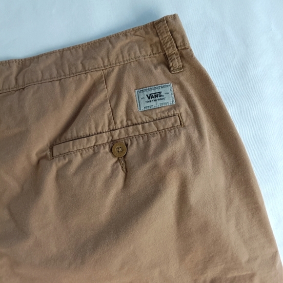 Vans Men's Shorts. - Picture 8 of 13